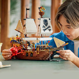 LEGO 31387 Creator 3-in-1 Legendäres Piratenschiff, Konstruktionsspielzeug 