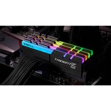 G.Skill DIMM 32 GB DDR4-3600 (4x 8 GB) Quad-Kit, Arbeitsspeicher schwarz, F4-3600C18Q-32GTZR, Trident Z RGB, INTEL XMP