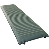 Therm-a-Rest NeoAir Topo Luxe Regular Wide 13220, Camping-Matte grau, Balsam