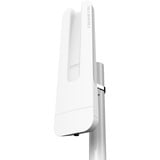 MikroTik OmniTIK 5 PoE ac, Access Point weiß, Integrierter Access Point mit 7,5 dBi, 5-GHz-Dual-Chain-Technologie