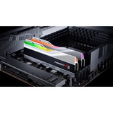 G.Skill DIMM 64 GB DDR5-6000 (2x 32 GB) Dual-Kit, Arbeitsspeicher silber, F5-6000J3040G32GX2-TZ5RS, Trident Z5 RGB, XMP