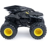 Spin Master Monster Jam - Batmobil vs. Megalodon, Spielfahrzeug 2er-Pack, Maßstab 1:64