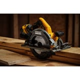 Stanley Akku-Handkreissaege (SFMCS551M1T-QW), 18Volt, Handkreissäge schwarz/gelb, Li-Ion-Akku 4,0Ah, Pro-Stack Koffer