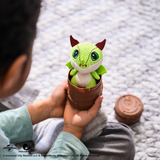 Spin Master Drachenzähmen leicht gemacht - Plüschdrache im Totem zum Sammeln, Kuscheltier sortierter Artikel, eine Figur