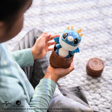 Spin Master Drachenzähmen leicht gemacht - Plüschdrache im Totem zum Sammeln, Kuscheltier sortierter Artikel, eine Figur