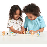 Moose Toys Bluey - 8-Figuren Mega-Pack, Spielgebäude 