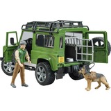 bruder Land Rover Defender Station Wagon, Modellfahrzeug grün/schwarz, Inkl. Förster und Hund