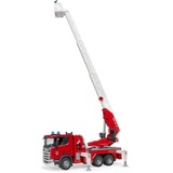 bruder 03591 Scania Super 560R Feuerwehr mit Drehleiter, Wasserpumpe, Light & Sound, Modellfahrzeug 