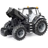 bruder DEUTZ-FAHR 8280 TTV Warrior, Modellfahrzeug 