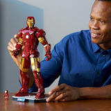 LEGO 76344 Marvel Iron Man Mark 3 Sammleredition, Konstruktionsspielzeug 