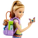 Mattel Barbie “It takes two! Camping” Spielset mit Stacie Puppe und Hündchen 