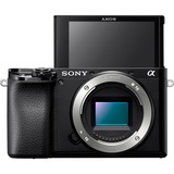 Sony Sony Alpha 6100 Kit 16-50mm + 55-210mm, Digitalkamera graphit, inkl. 2 Objektiven (16-50 mm + 55-210mm)