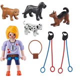 PLAYMOBIL 70883 specialPLUS Hundesitterin, Konstruktionsspielzeug Mit vier quirligen Hunden