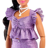 Mattel Barbie Deluxe Style im violetten Metallic Outfit, Puppe 