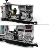 LEGO 75324 Star Wars Angriff der Dark Trooper, Konstruktionsspielzeug Set mit Luke Skywalker mit Lichtschwert und 3 Dark Troopers Minifiguren, The Mandalorian Serie
