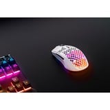 SteelSeries Aerox 3 Wireless Snow 2022, Gaming-Maus weiß