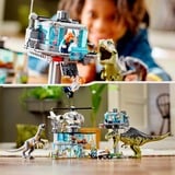 LEGO 76949 Jurassic World Giganotosaurus & Therizinosaurus Angriff, Konstruktionsspielzeug Set mit Spielzeug-Hubschrauber, Garage, Auto und 2 Dinosaurier-Figuren
