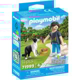 PLAYMOBIL 71999 myLife Hundetrainer Martin, Konstruktionsspielzeug 