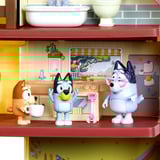 Moose Toys Bluey Ultimate Lights & Sound Playhouse Mega Set, Spielgebäude 