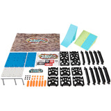 Spin Master Tech Deck - DGK Skate Park, Spielfahrzeug Finger-Skateboard-Rampe mit authentischem Fingerboard