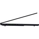 Razer Blade 16 (RZ09-05818GN3-R3G1), Gaming-Notebook schwarz, Intel® Core™ Ultra 9 386H, NVIDIA GeForce RTX 5080, 32 GB LPDDR5X, 3 TB (1 TB SSD & 2 TB SSD), Windows 11 Home