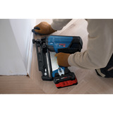 Bosch Professional Akku-Holznagler GNH 18V-64-3M Professional solo, 18Volt blau/schwarz, ohne Akku und Ladegerät, in L-BOXX