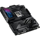 ASUS ROG MAXIMUS Z790 DARK HERO, Mainboard schwarz