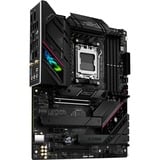 ASUS ROG STRIX B650E-F GAMING WIFI SILVER, Mainboard schwarz