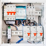 Shelly Pro 4CB C25, Sicherung grau, 4-Polig, 25A Nennstrom
