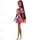 Mattel Barbie Deluxe Style im rosa Metallic Outfit, Spielfigur 