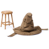 Spin Master Wizarding World Harry Potter - Mini Sprechender Hut, Spielfigur mit Hocker