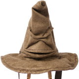 Spin Master Wizarding World Harry Potter - Mini Sprechender Hut, Spielfigur mit Hocker