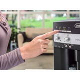 DeLonghi Magnifica ESAM 3000.B, Vollautomat schwarz