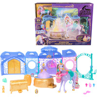 Spin Master Unicorn Academy -  Stall Spielset, Spielgebäude  inkl. Brunnen mit Licht- und Soundeffekten