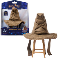 Spin Master Wizarding World Harry Potter - Mini Sprechender Hut, Spielfigur mit Hocker